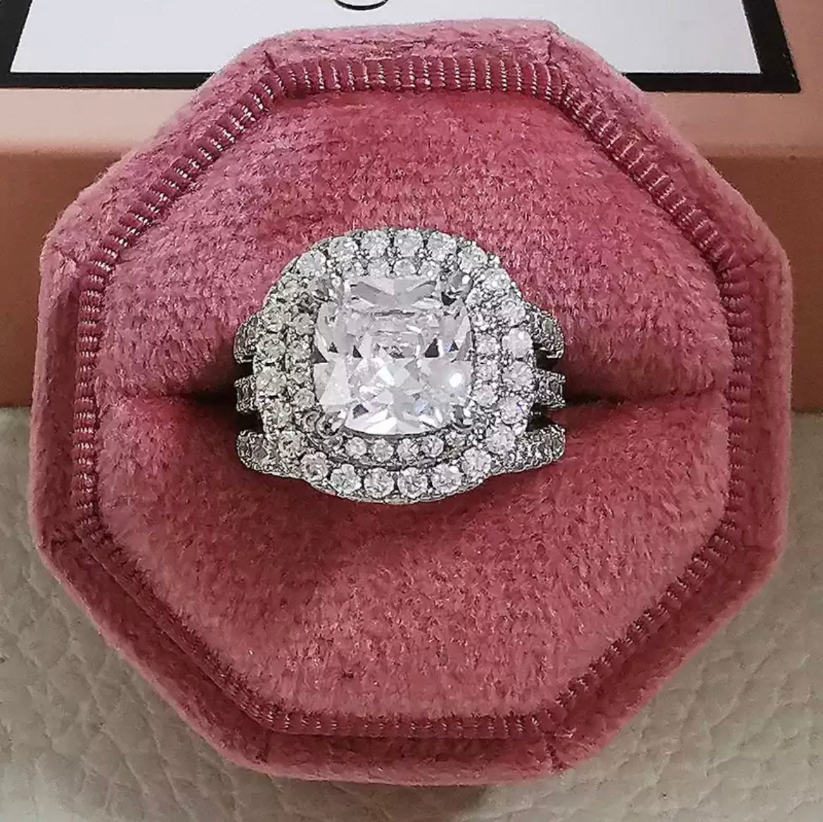 Anais Diamond Ring